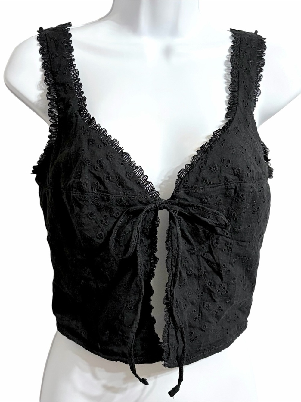 White Fox Where Have You Been Babydoll Crop Top Womens M Black Eyelet Festival